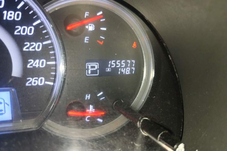 Used Nissan Teana 2012 2.5L XV VIP Cloud Security Edition Odometer Close Up