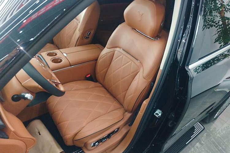 Used VOYAH Titan 2026 Model Max+ Left Front Seat