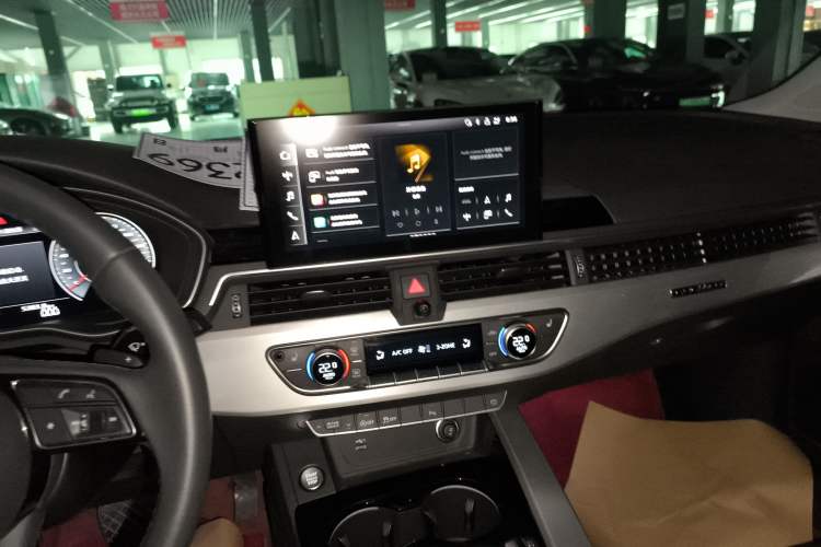 Used Audi A5 2022 Sportback 40 TFSI quattro Luxury Dynamic Model