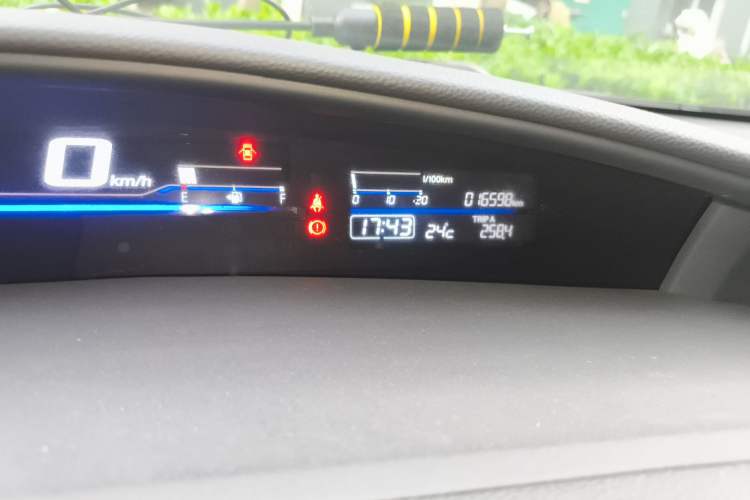 Used Honda Jade 2014 1.8L Automatic Comfort Elite Version 5 Seats