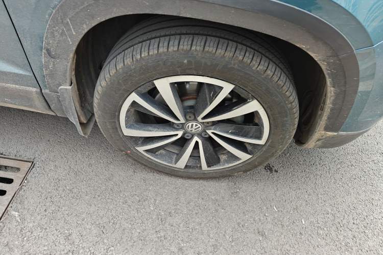 Used Volkswagen Tharu 2019 280TSI Two-Wheel Drive Luxury Version China VI Standard