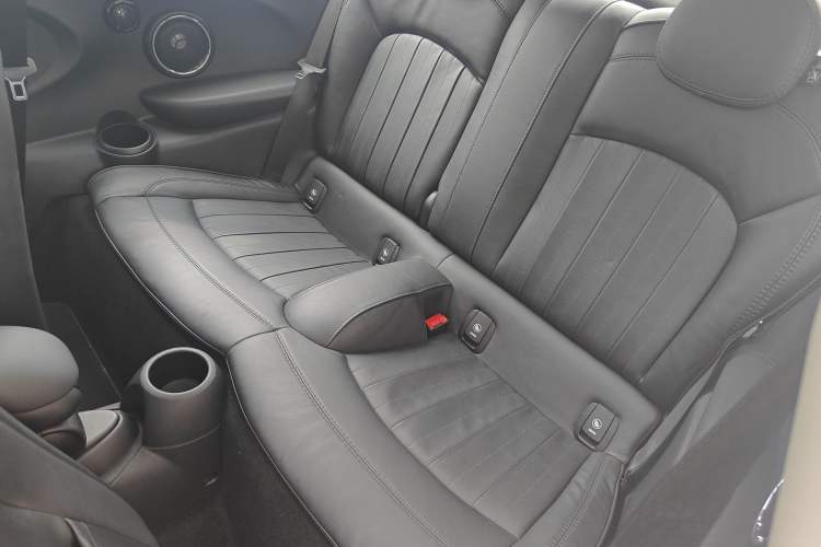 Used MINI MINI 2016 1.5T COOPER Avant-Garde