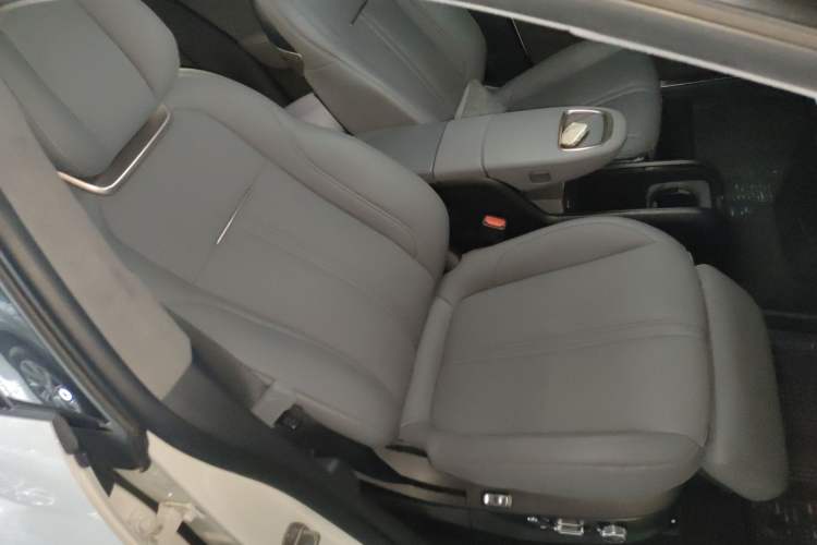 Used Zeekr X 2023 Rear-Drive YOU Edition 4 Seats Right Front Seat