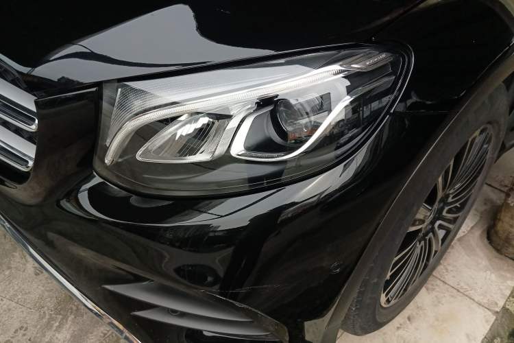 Used Mercedes-Benz GLC 2018 GLC 260 4MATIC Dynamic Edition Left Front Headlight