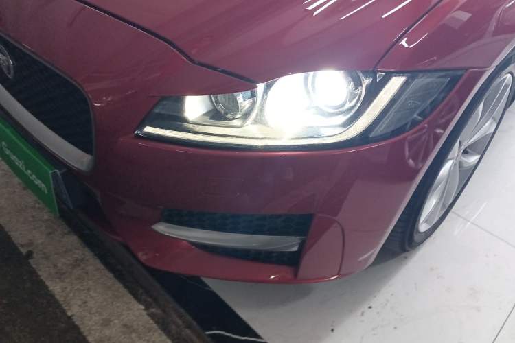 Used Jaguar XF 2016 XF 3.0 SC Two-Wheel-Drive R-Sport Sport Edition
