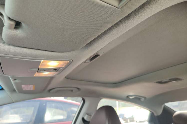 Used Hyundai Elantra (5th Generation / Langdong) 2015 1.6L Automatic Luxury Model
