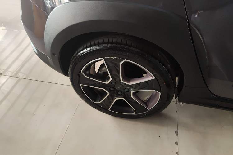 Used Lynk & Co 02 2019 High-Energy Edition 2.0T Automatic Two-Wheel Drive Shine Pro Edition China VI Standard
