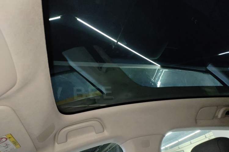 Used XPeng G6 2025 625 Long-Range Max Flagship Edition Headliner