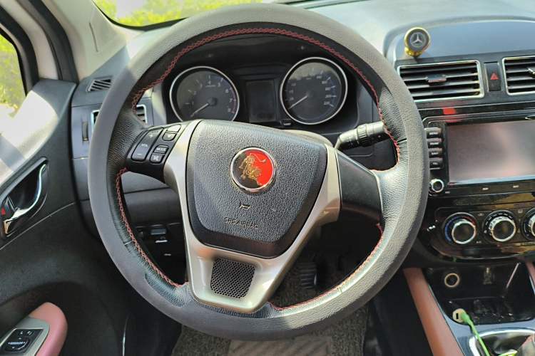 Used FORTHING Joyear X5 2015 1.6L Manual Luxury Model