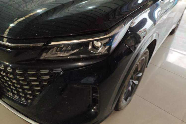 Used Landian E5 2023 1.5L DE-i 100KM Comfort Edition 7-Seater Left Front Headlight