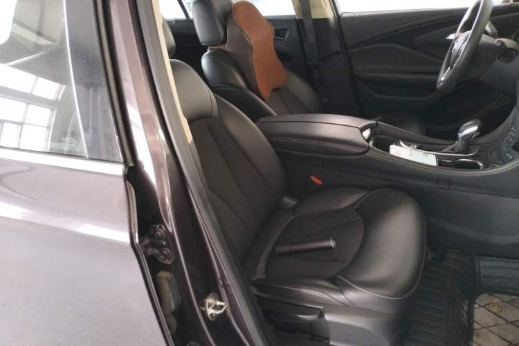 Used Buick Envision 2017 20T Two-Wheel Drive Leading Version
