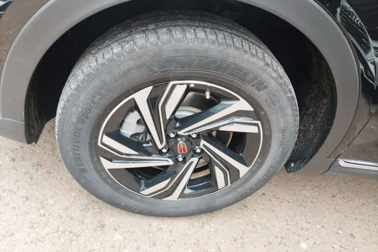 Used Hongqi HS5 2022 Revised Version 2.0T Smart Connect Flagship Edition
