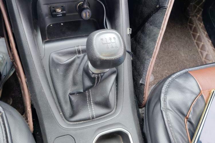 Used Wuling Hongguang S3 2019 1.5L Manual Standard Version China VI Standard
