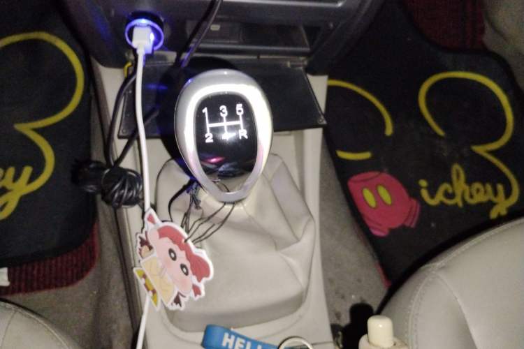 Used Soueast V3 Lingyue 2014 1.5L Manual Luxury Edition