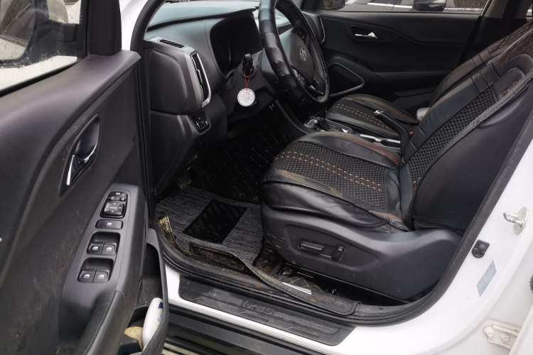 Used Hyundai ix35 2019 2.0L Automatic 2WD Zhiyong·Changxiang Edition China V Standard
