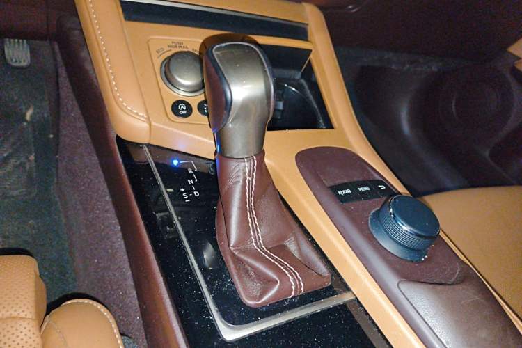 Used Lexus ES 2015 200 Elite Edition
