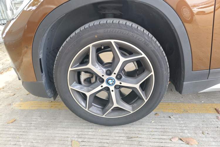 Used BMW X1 New Energy 2018 xDrive25Le Luxury Model Left Front Wheel Hub