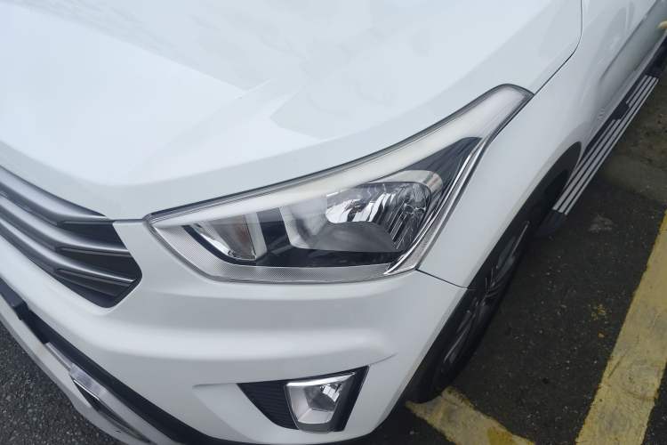 Used Hyundai ix25 2015 1.6L Automatic Two-Wheel Drive Smart GLS Trim Left Front Headlight