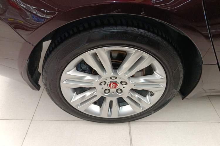 Used Jaguar XFL 2018 XFL 2.0T 250 PS Luxury Edition
