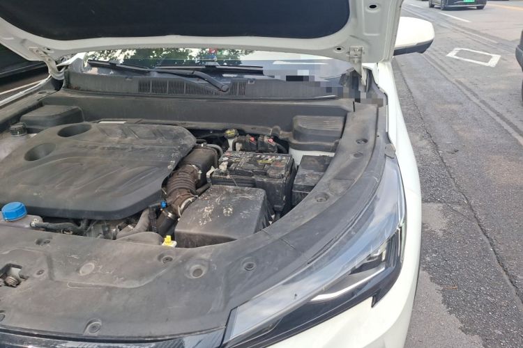 Used CHANGAN OSHAN X5 PLUS 2023 Revised 1.5T DCT Excellence Edition
