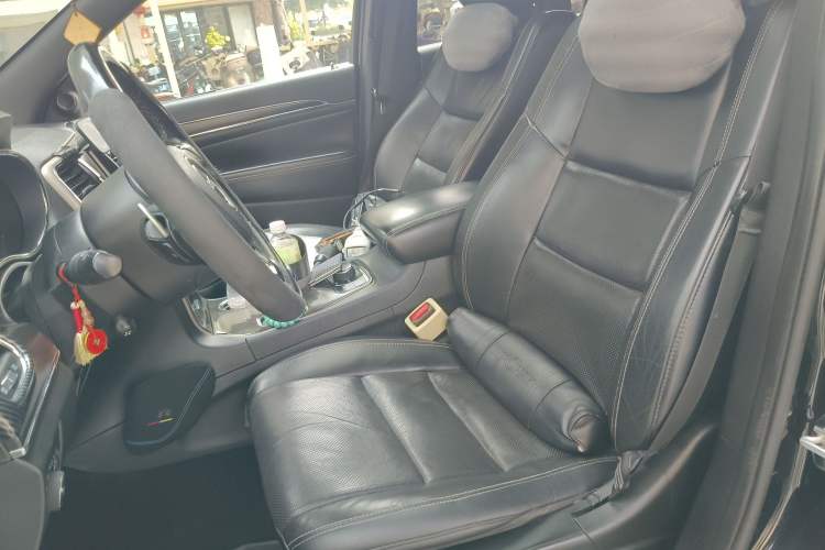 Used Jeep Grand Cherokee 2014 3.6L Elite Navigation Edition
