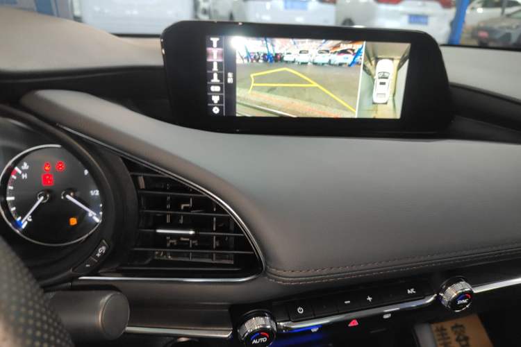 Used Mazda Mazda 3 Axela 2020 2.0L Automatic Zhiya Edition