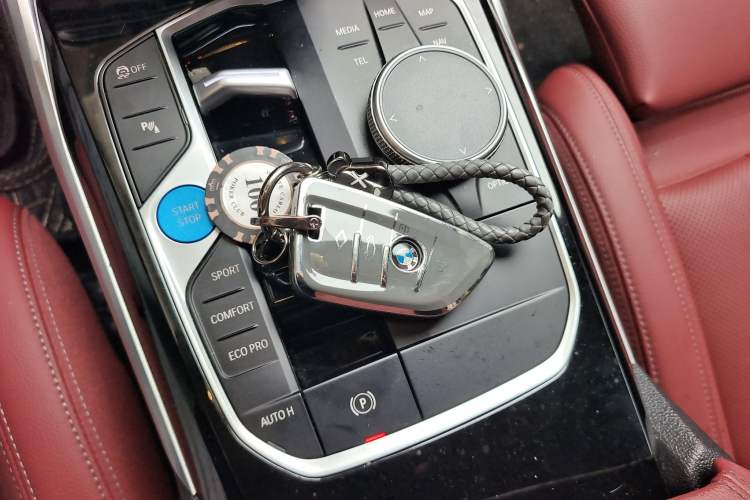 Used BMW i3 2024 eDrive 35 L
