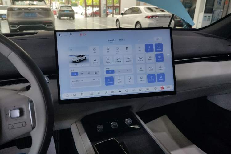 Used Deepal L07 2024 230Max Qiankun Intelligent Driving ADS SE Range-Extended Version