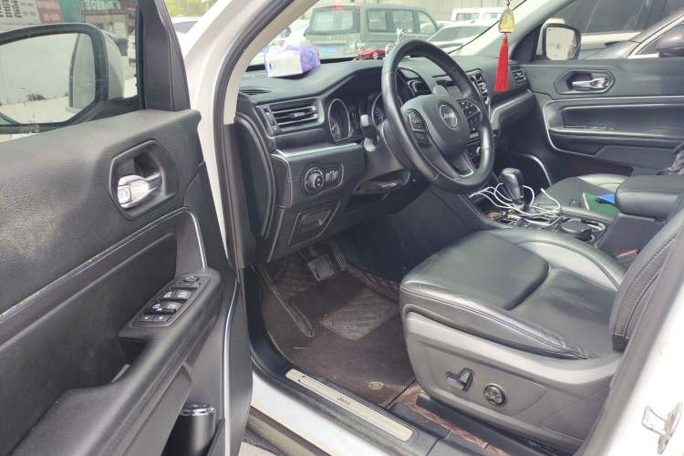 Used Jeep Grand Commander 2018 2.0T Two-Wheel Drive Enjoy Edition China V