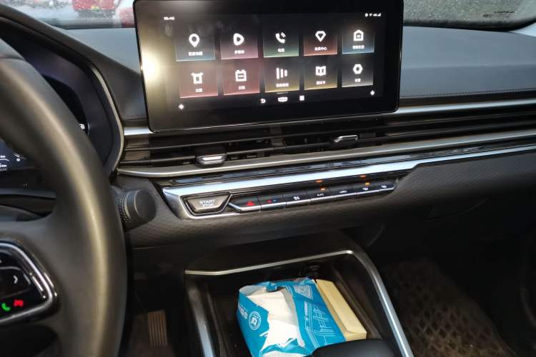 Used Geely Auto Emgrand 2022 4th Generation 1.5L CVT Luxury Model
