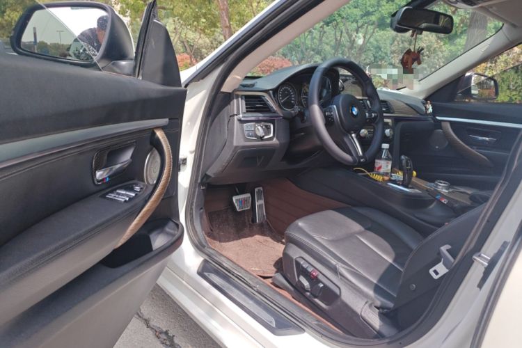 Used BMW 3 Series GT 2013 320i Sport Design Package Driver Seat