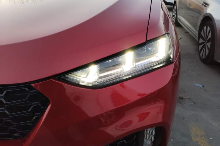 Used Wey VV7 2017 2.0T Ultra-Luxury Version
