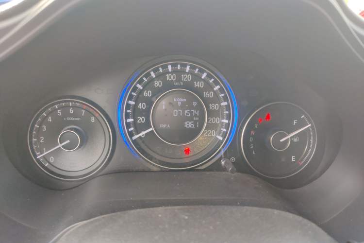 Used Honda Crider 2016 1.8L CVT Comfort Version Odometer Close Up