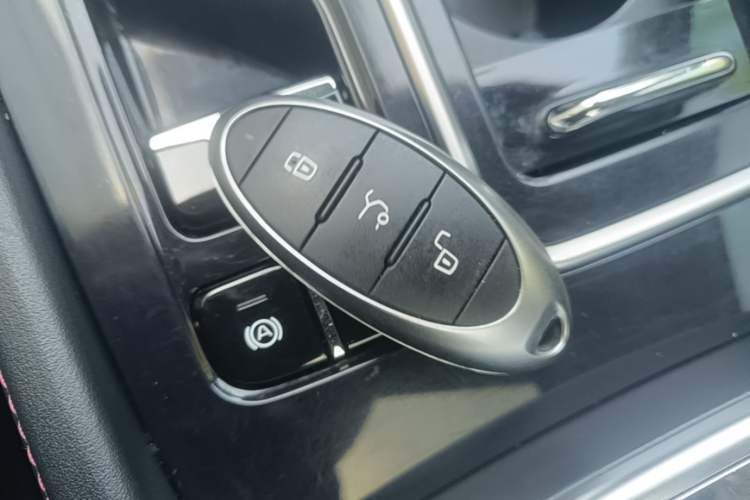 Used Bestune T99 2020 20TD Automatic Premium Edition Interior 1