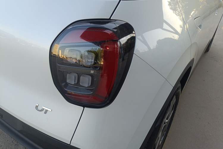 Used AION UT 2025 330 Starlight Edition