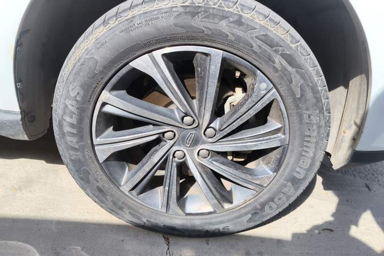 Used Geely Auto Vision X6 2020 1.4T Manual Luxury Model
