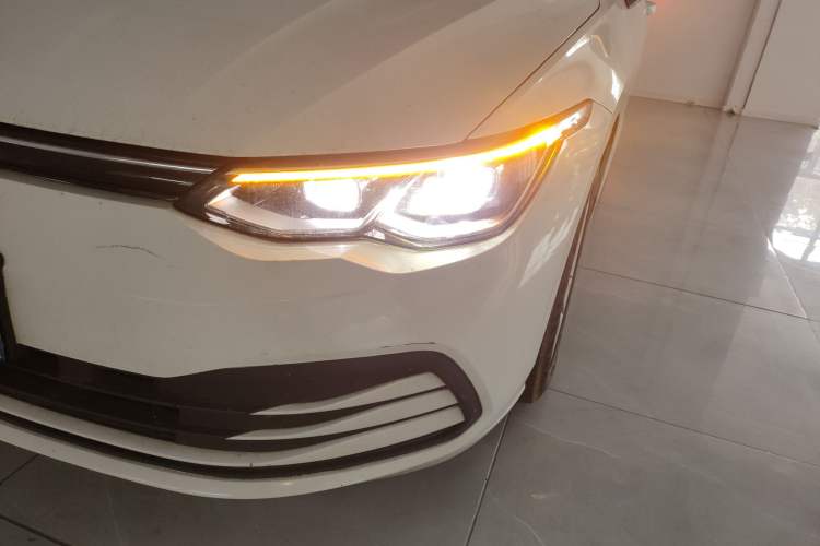 Used Volkswagen Golf 2023 200TSI DSG