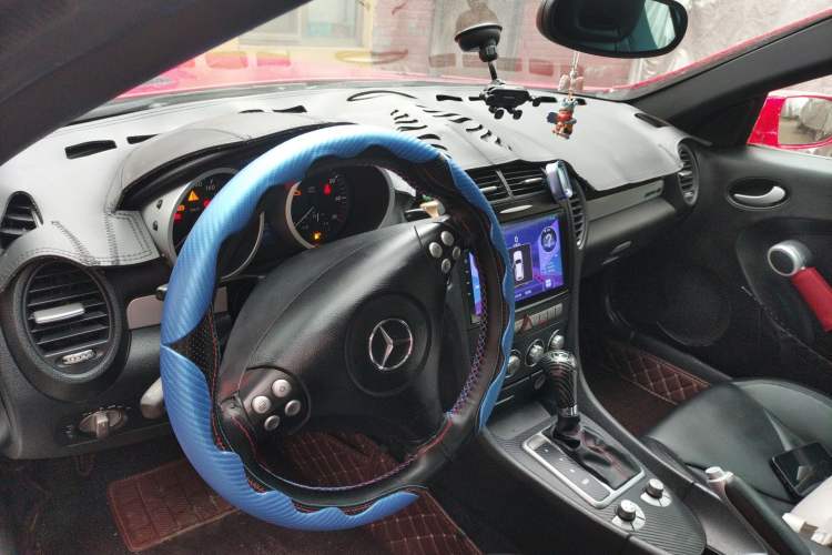 Used Mercedes-Benz SLK-Class 2006 SLK 280 Center Console