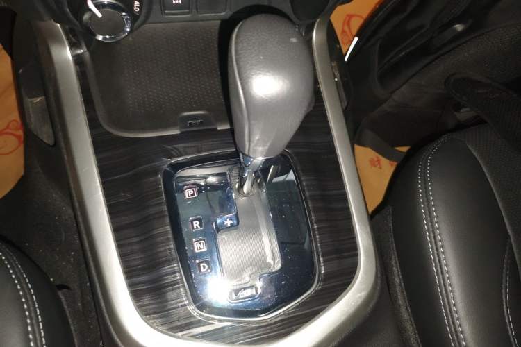 Used Nissan Terra 2020 2.5L XV 4WD Automatic Four-Wheel Drive Flagship Edition
