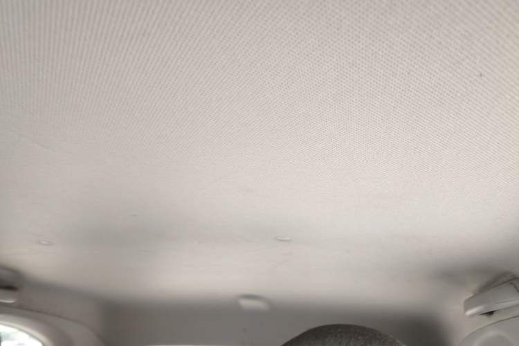 Used Wuling Hongguang MINIEV 2021 Macaron Premium Model – Lithium Iron Phosphate Headliner