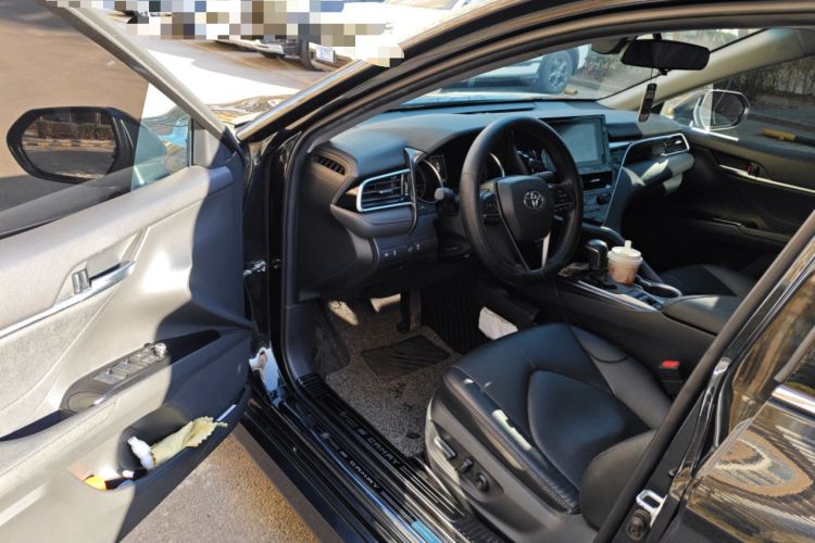 Used Toyota Camry 2023 Dual-Motor 2.5 HGVP Leading Edition