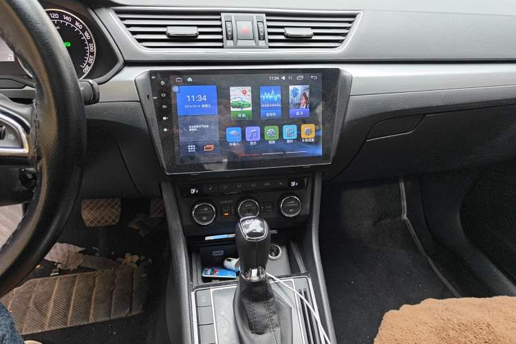 Used Skoda Superb 2016 TSI330 DSG Innovation Edition
