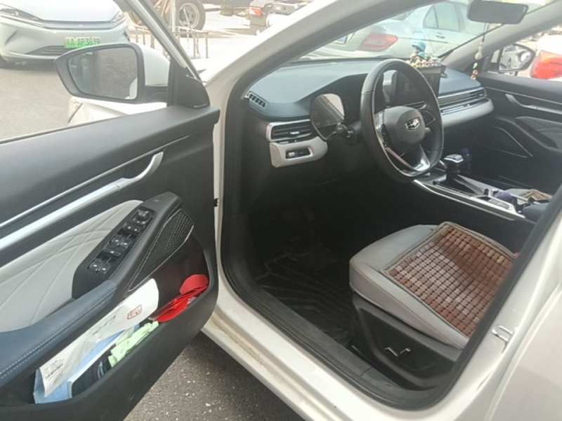 Used Geely Auto Emgrand 2022 4th Generation 1.5L CVT Flagship Model — 14