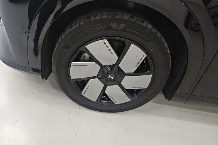 Used XPeng X9 2024 702 Ultra-Long Range Pro