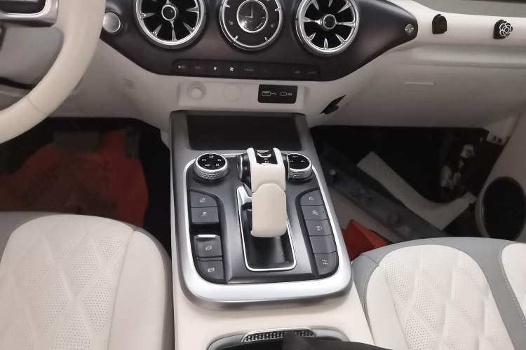 Used Tank 300 2024 2.0T Challenger