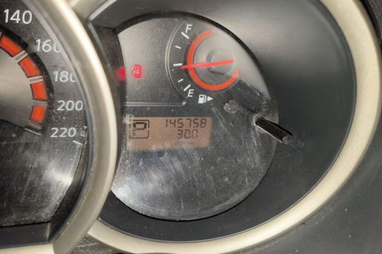 Used Nissan Sylphy 2016 Classic 1.6XE Automatic Leading Edition Odometer Close Up