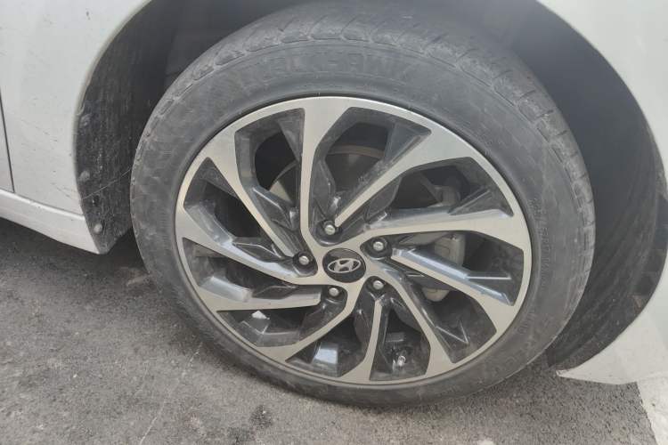 Used Hyundai Elantra (6th Generation / Lingdong) 2020 1.5L CVT Smart & Stylish – Elite Version