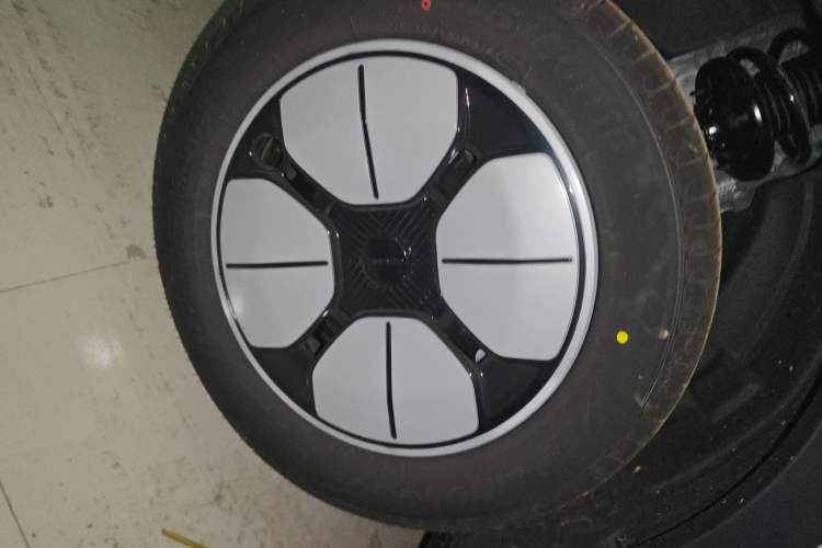 Used Geely Galaxy Geome 2026 Model 310km Youth Edition
