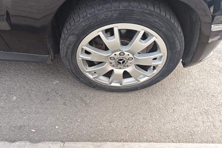 Used Mercedes-Benz GLK-Class 2011 GLK 300 4MATIC Dynamic Model