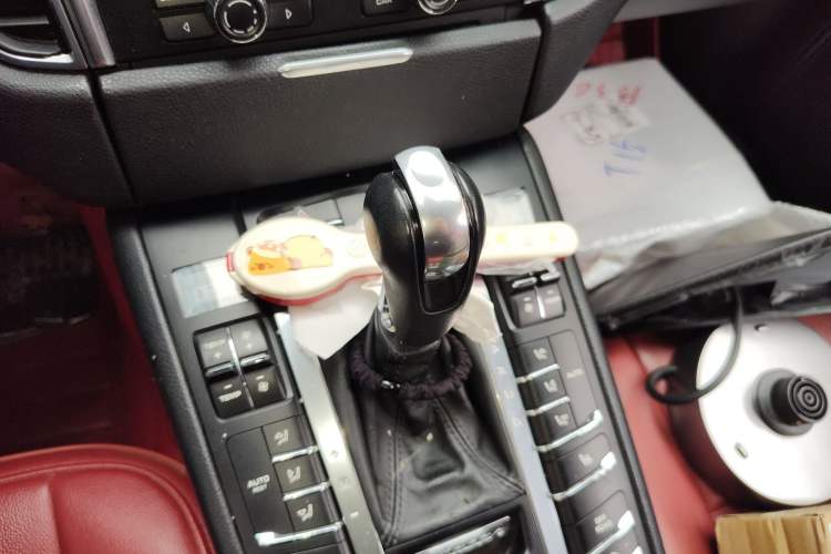 Used Porsche Macan 2014 Macan 2.0T Gear Lever